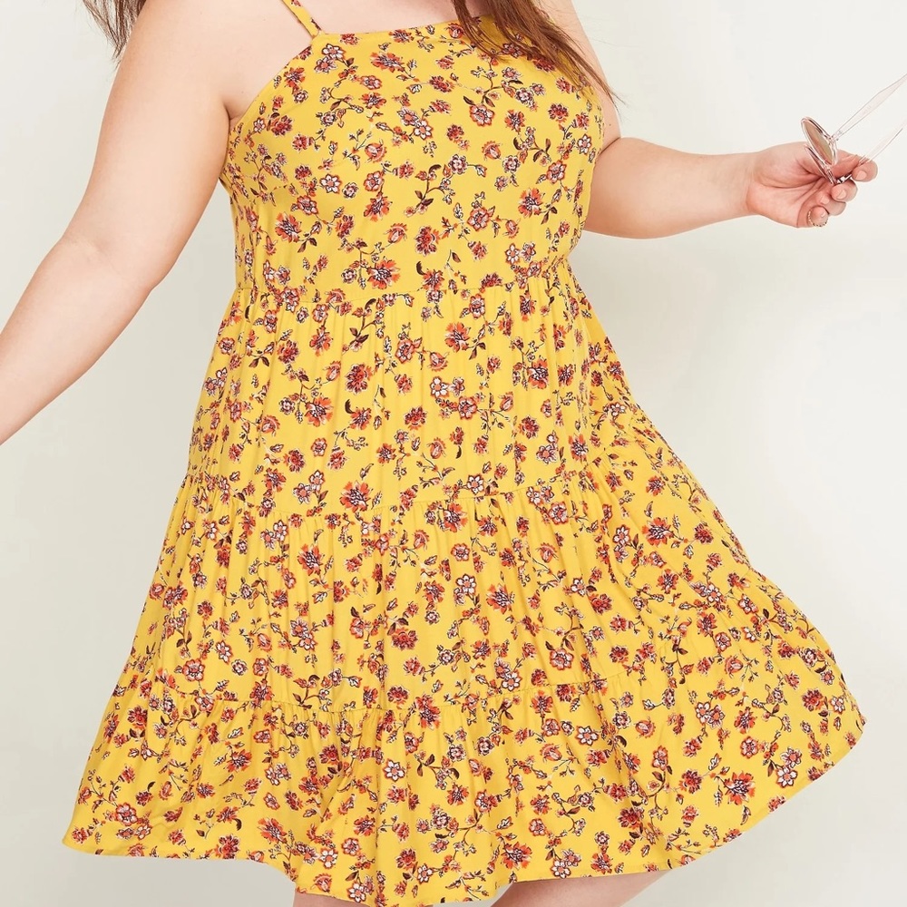 Sleeveless Tiered Printed Plus Size dress from Old Navy (yellow floral size 4x)